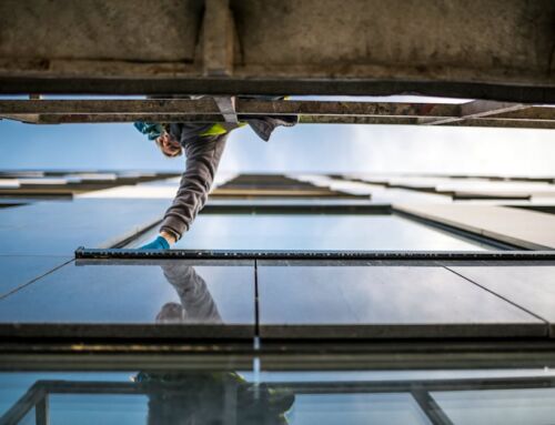 Crystal Clear Views Ahead – The Ultimate Guide to Cleaning Outside Windows